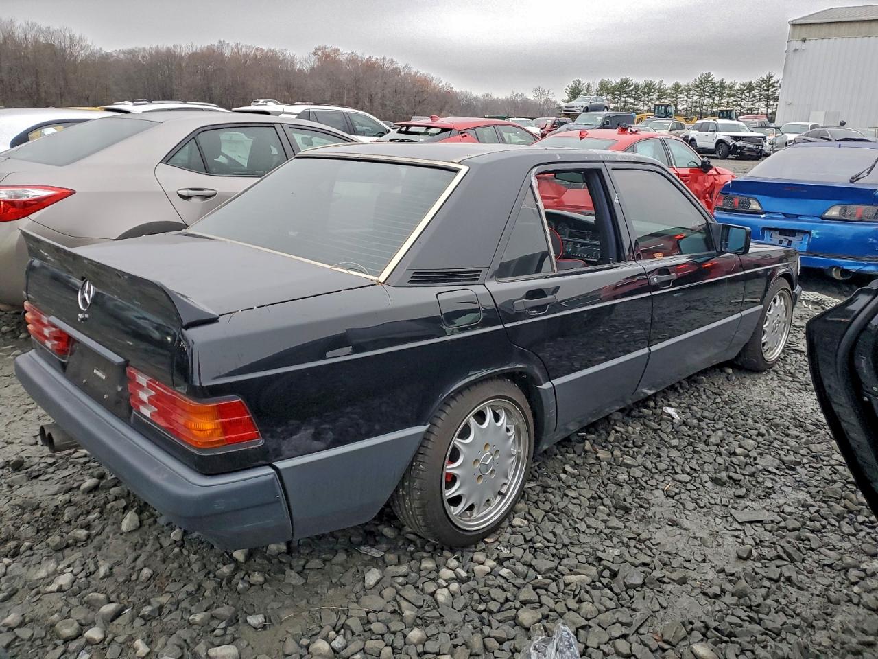 Lot #3302868947 1993 MERCEDES-BENZ 190 E 2.6