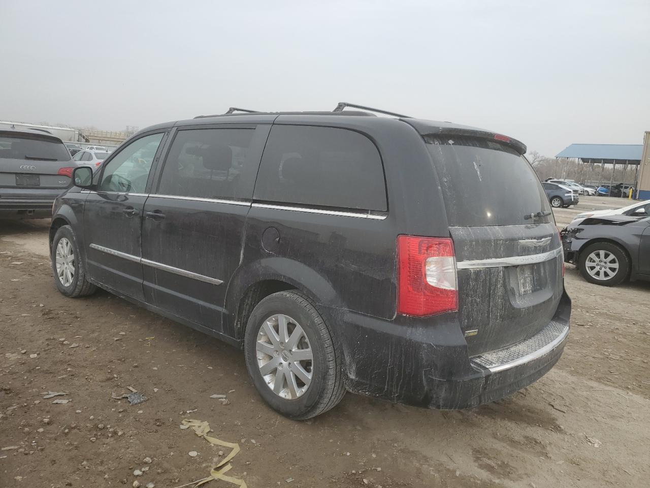 CHRYSLER TOWN & COUNTRY TOURING