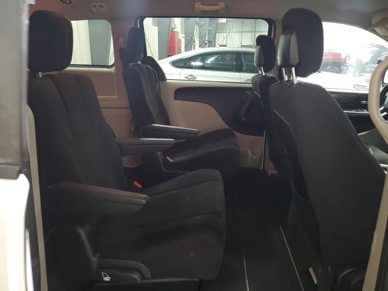 DODGE GRAND CARAVAN SXT