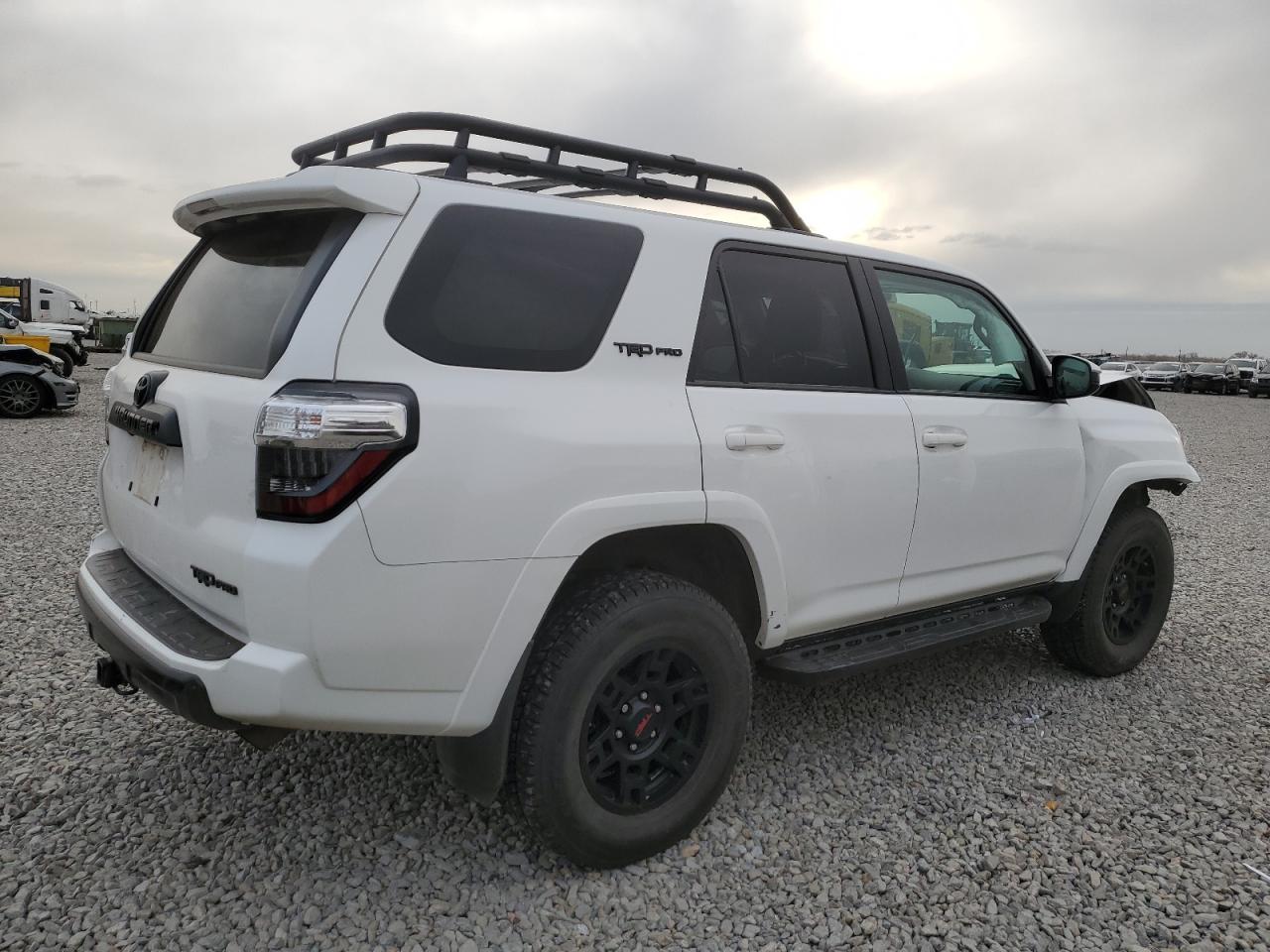 TOYOTA 4RUNNER SR5/SR5 PREMIUM