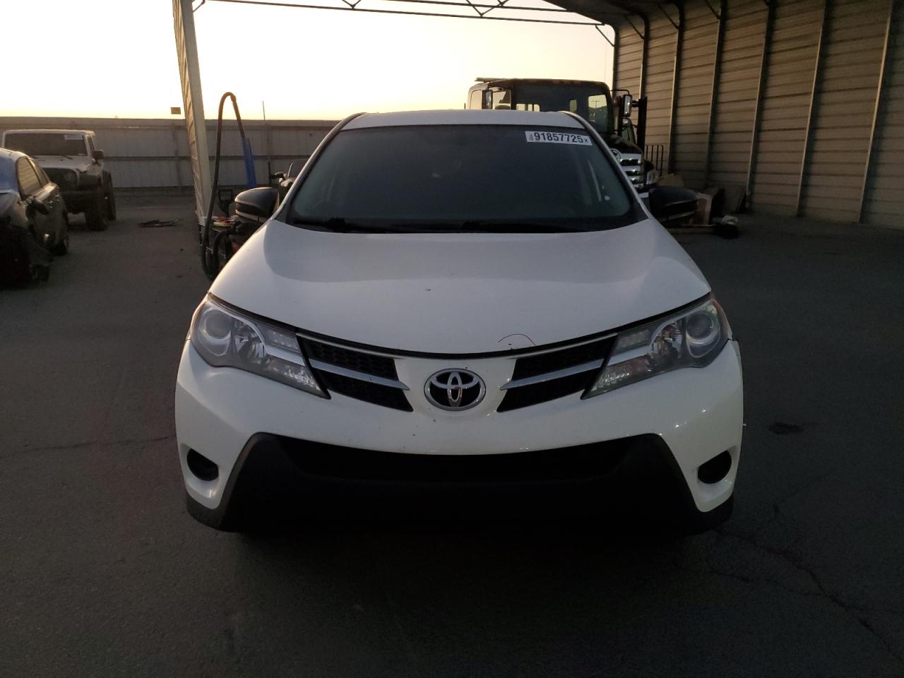 Toyota RAV4 Le Image 5