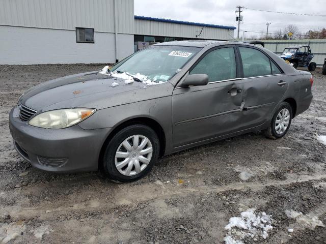 Global Auto Auctions: 2005 TOYOTA CAMRY LE