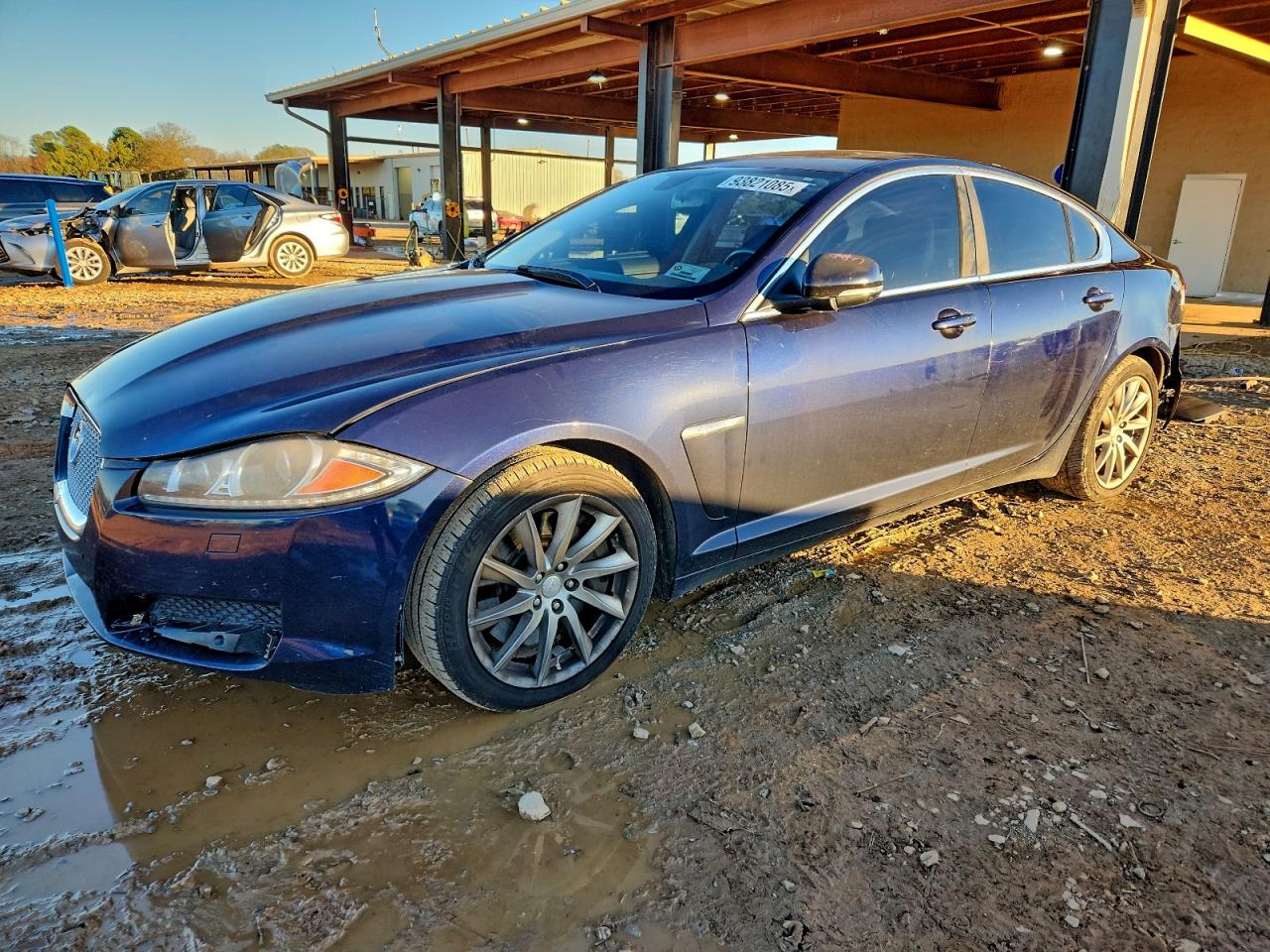 JAGUAR XF 2.0T PREMIUM