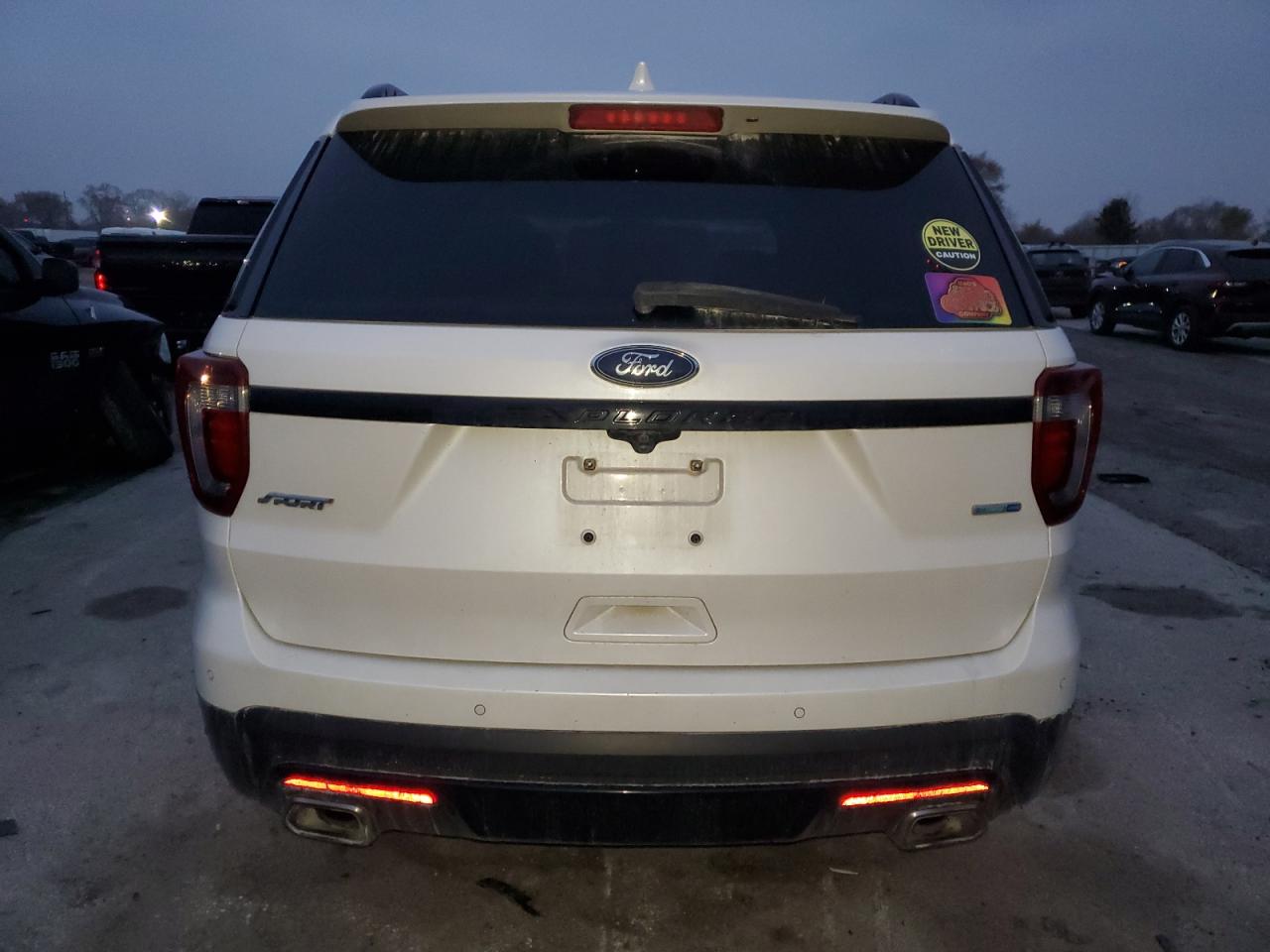 FORD EXPLORER SPORT