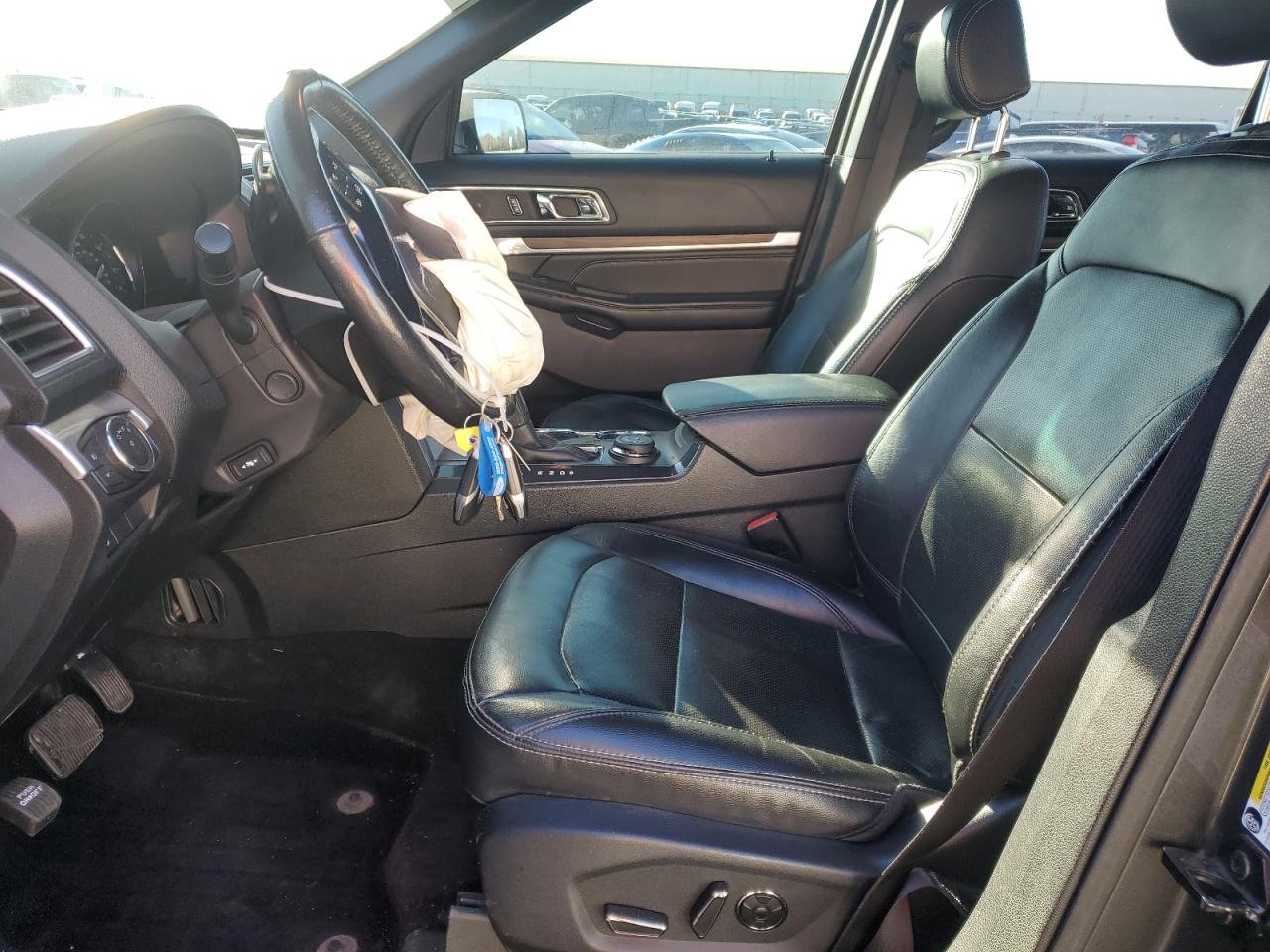 FORD EXPLORER LIMITED