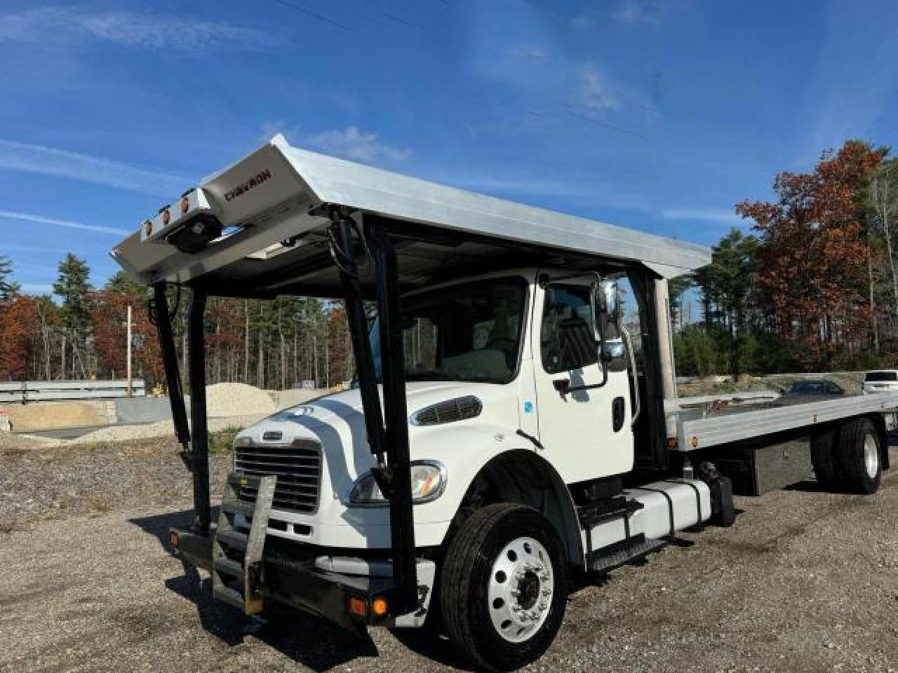 Lot #3284610350 2017 FREIGHTLINER M2 106 MED