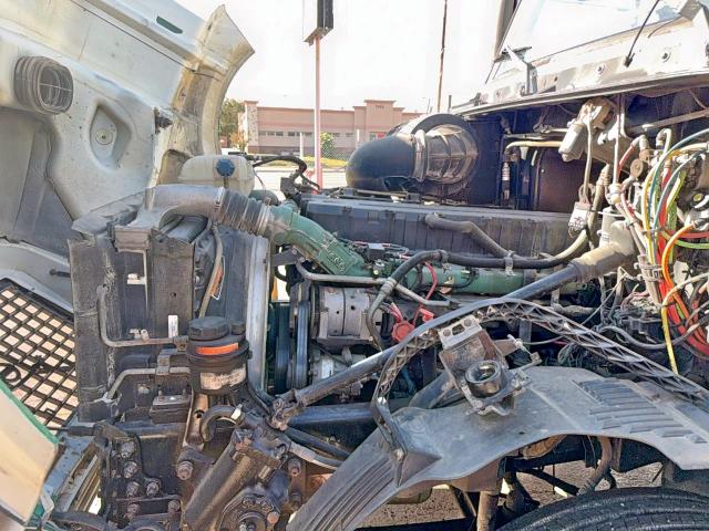 2006 VOLVO VN VNL #3290026270