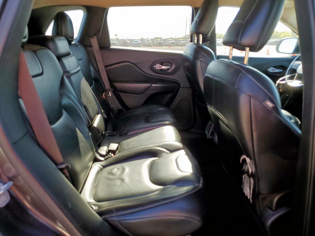 JEEP GRAND CHEROKEE LIMITED