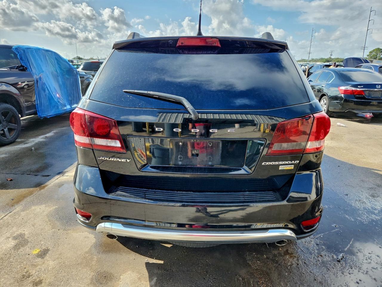 DODGE JOURNEY CROSSROAD