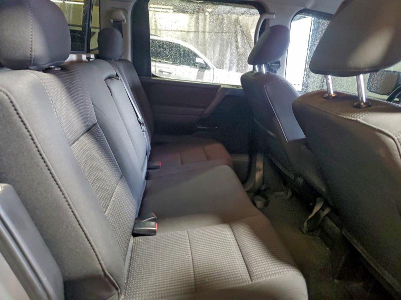 2010 NISSAN TITAN XE #3302715053