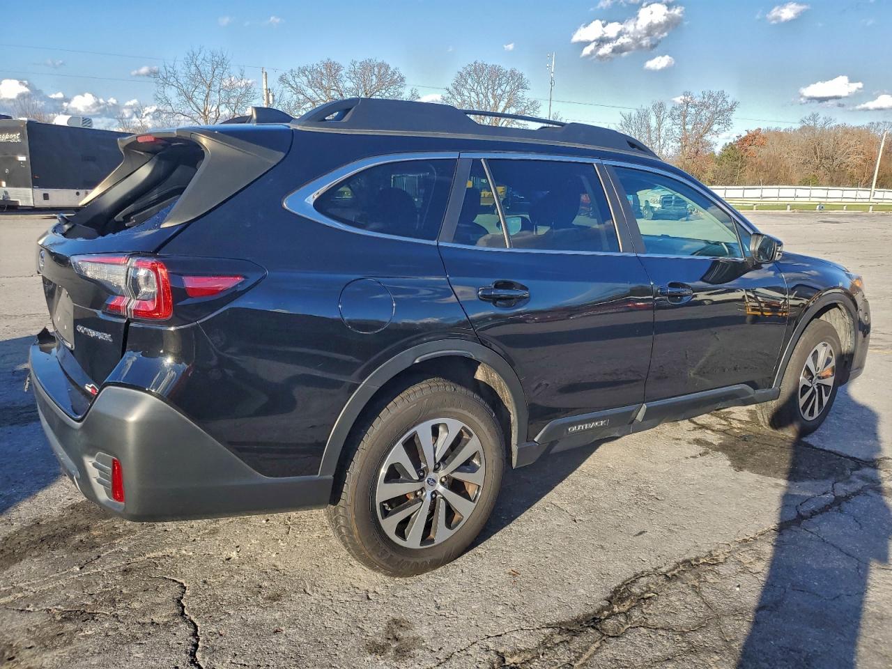 SUBARU OUTBACK PREMIUM