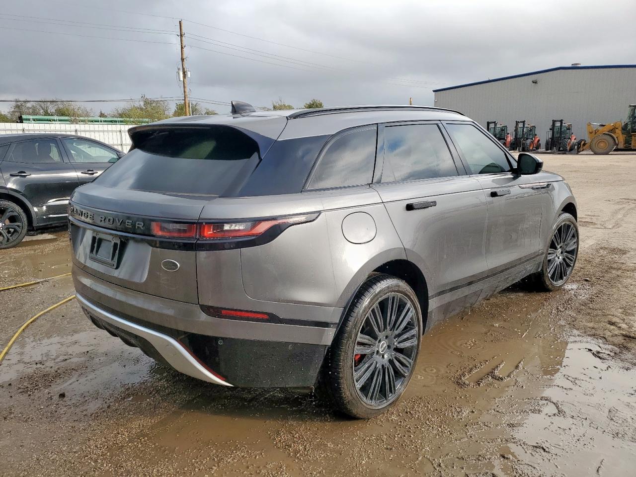 LAND ROVER RANGE ROVER R-DYNAMIC SE