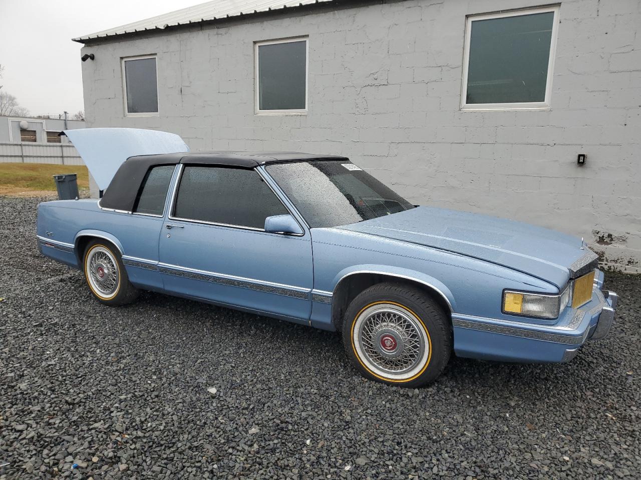 Lot #3297105497 1991 CADILLAC DEVILLE