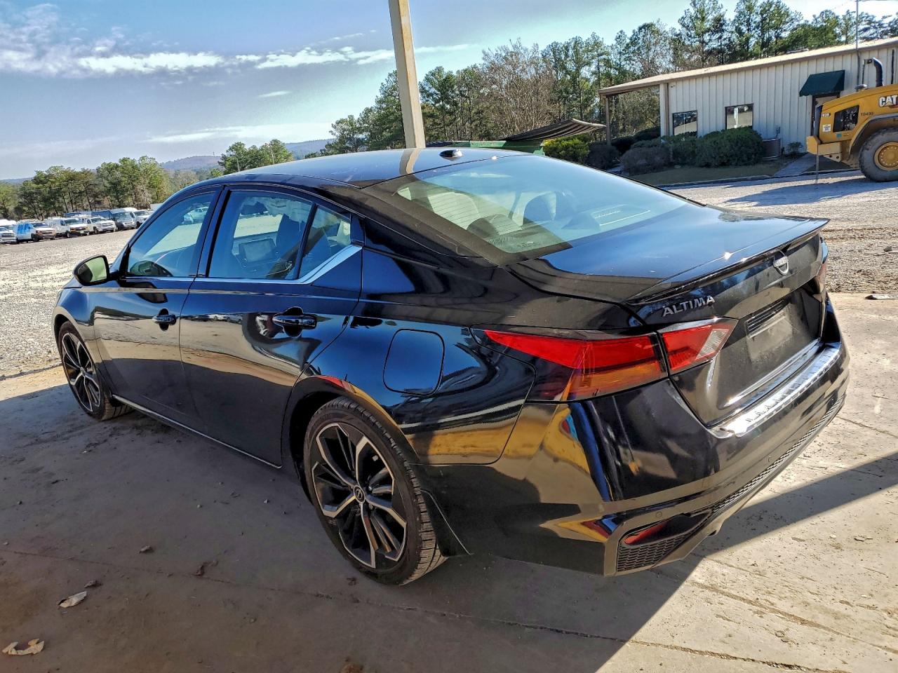 Lot #3302870887 2023 NISSAN ALTIMA SR