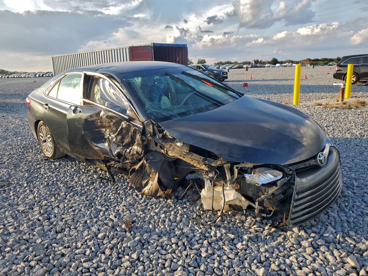 Lot #3301859027 2016 TOYOTA CAMRY LE