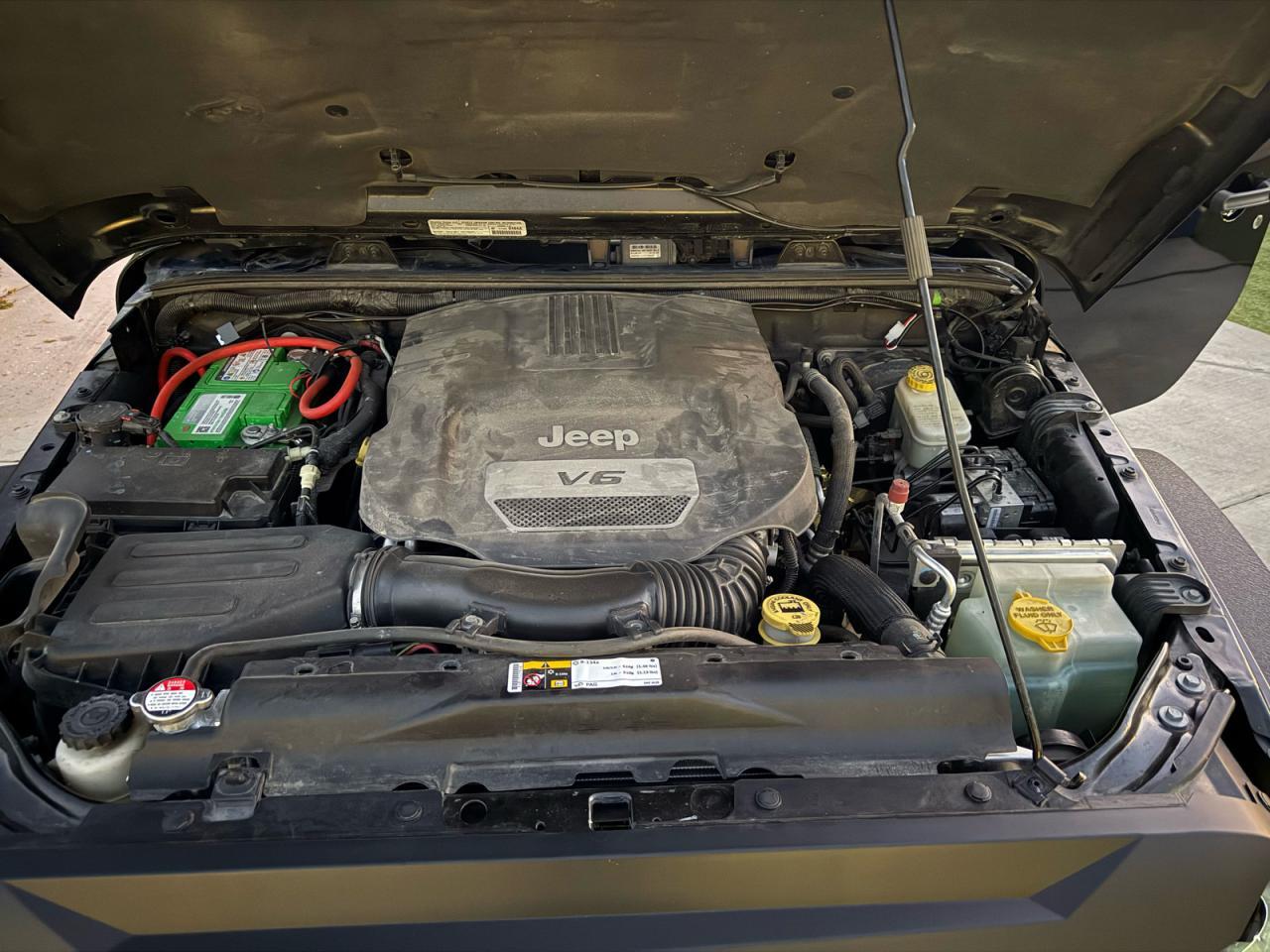 JEEP WRANGLER SAHARA