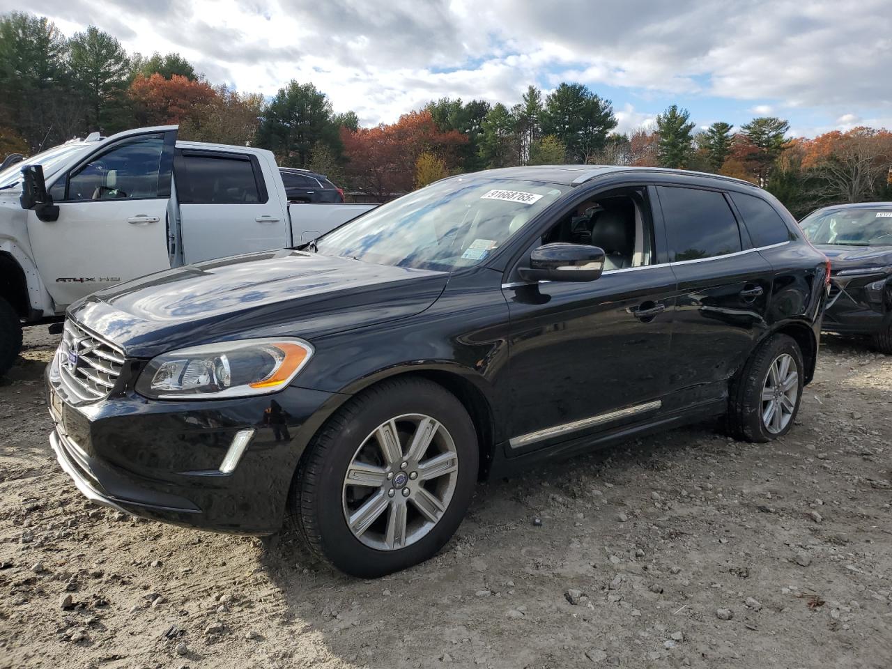 VOLVO XC60 T5 INSCRIPTION