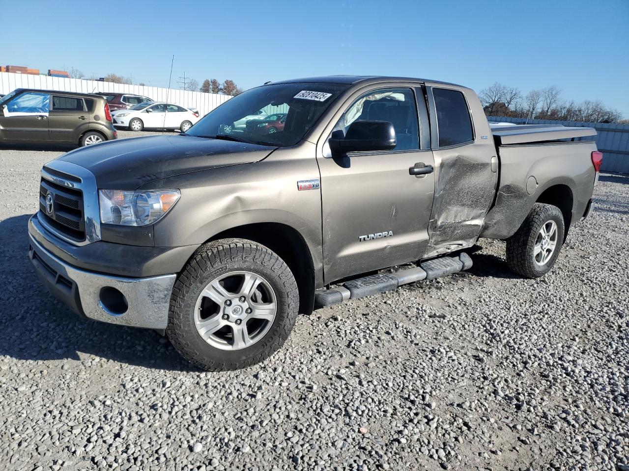 TOYOTA TUNDRA DOUBLE CAB SR5