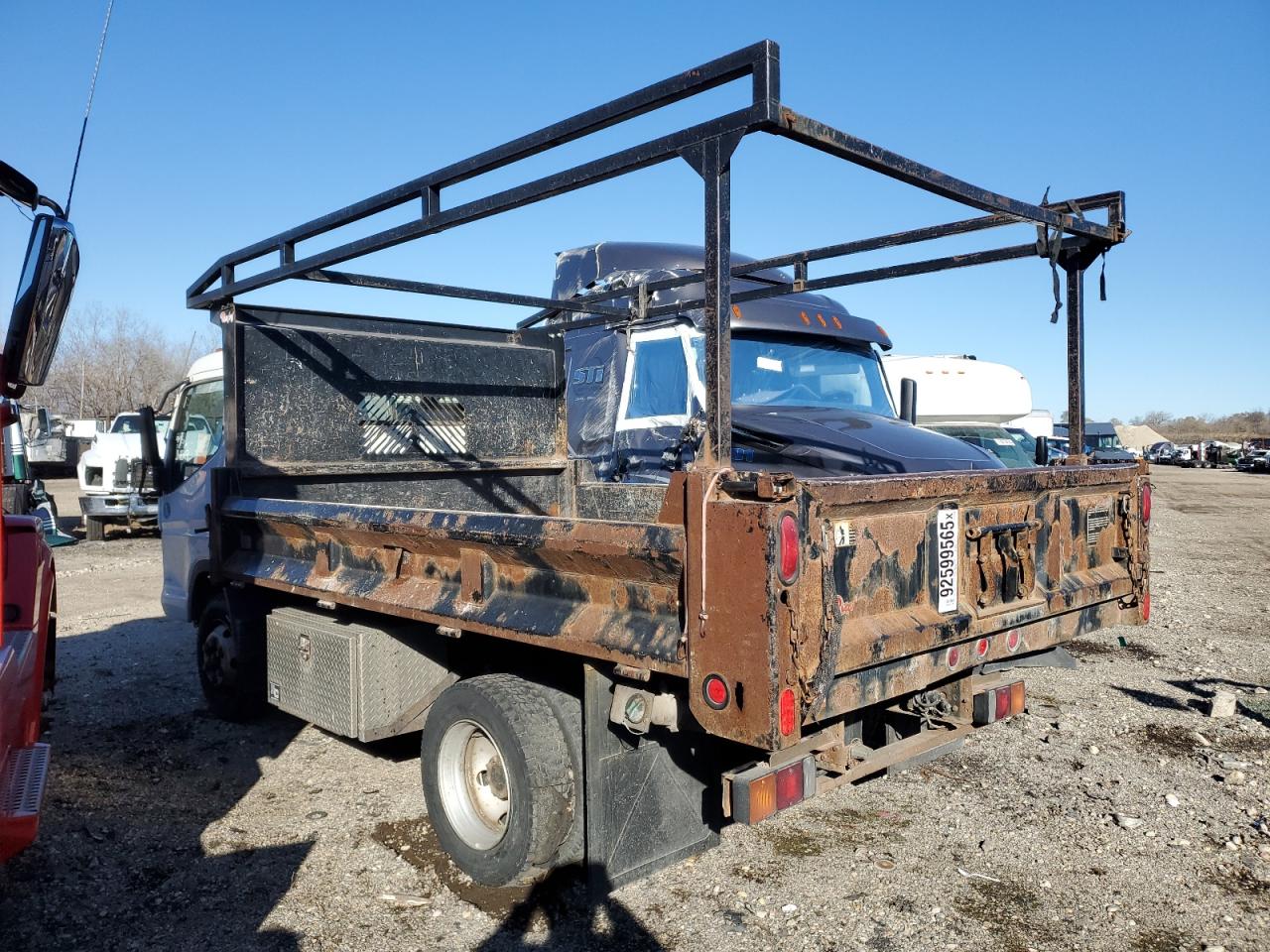 Lot #3294588049 2012 MITSUBISHI FUSO TRUCK OF FE FEC72S