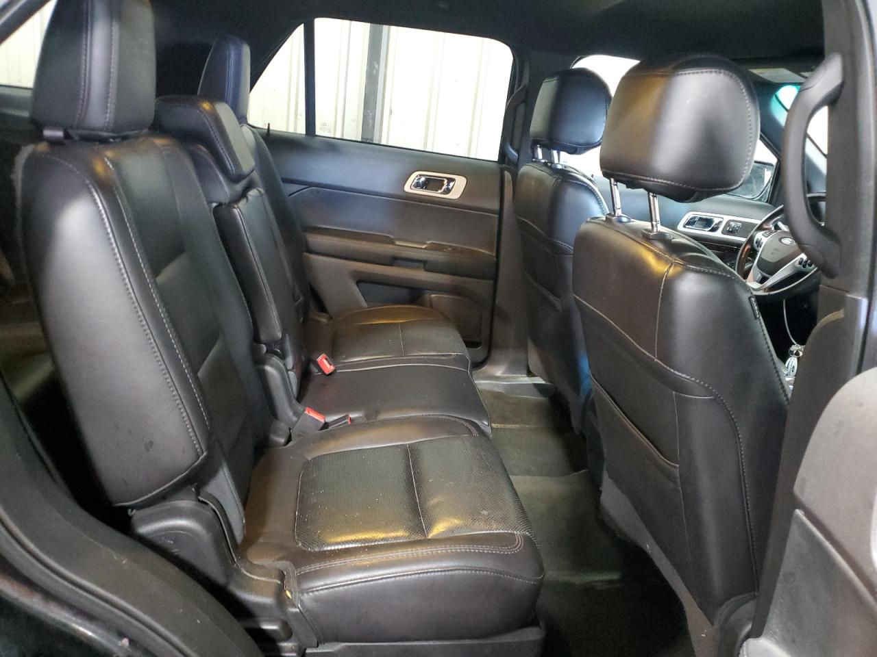 FORD EXPLORER LIMITED