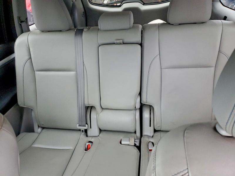 2016 TOYOTA HIGHLANDER #3296890869