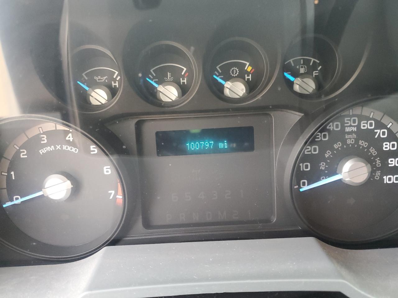 FORD F-250 SUPER DUTY