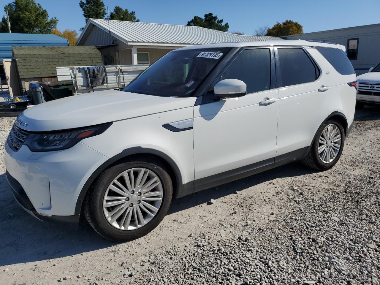 LAND ROVER DISCOVERY HSE LUXURY