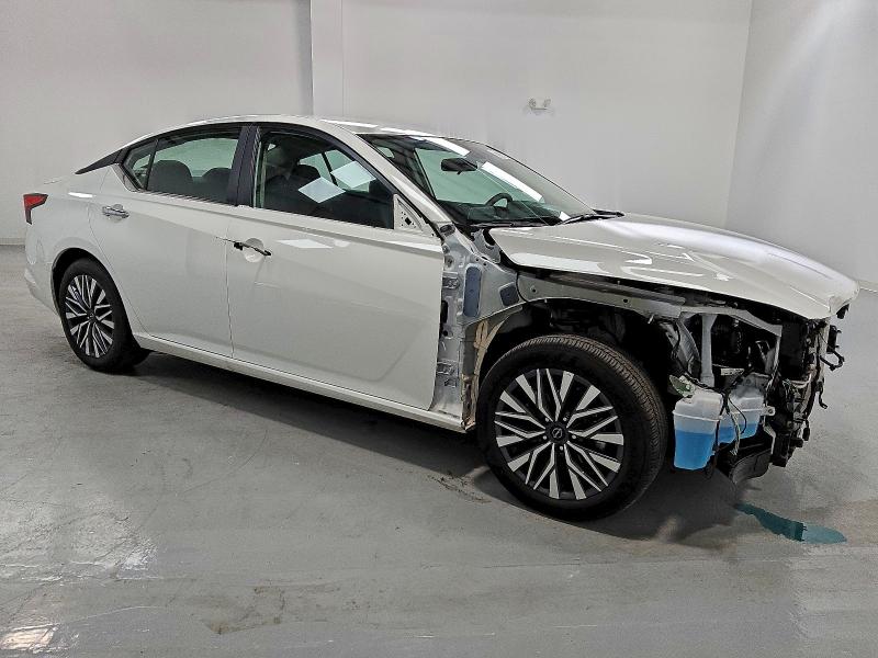 2025 NISSAN ALTIMA SV #3303610949
