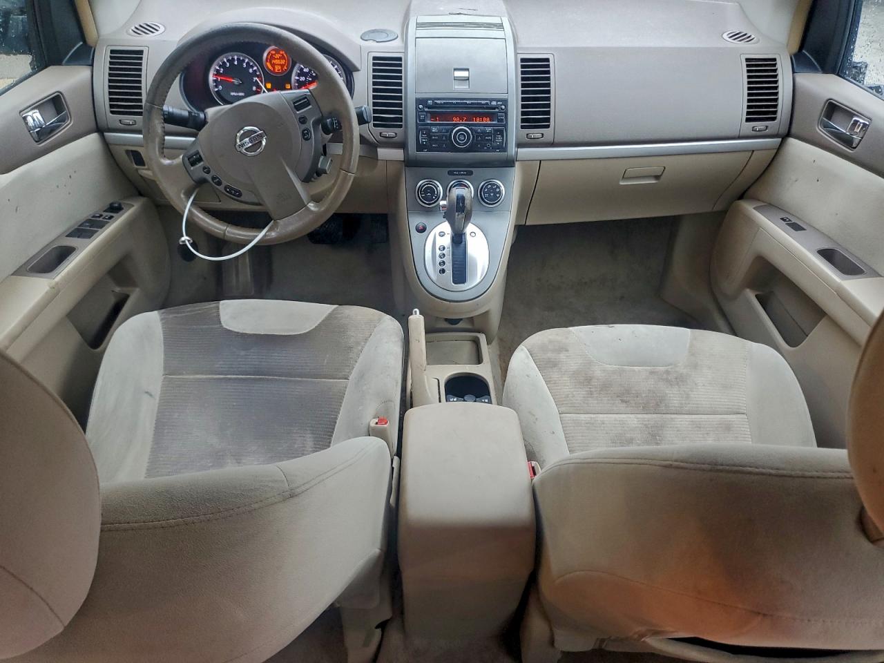 NISSAN SENTRA 2.0