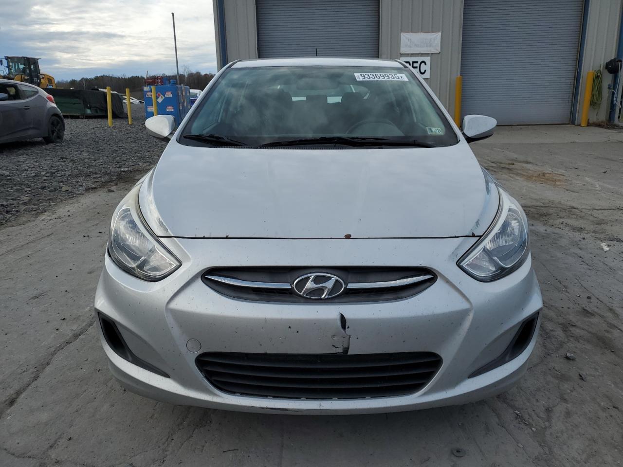 HYUNDAI ACCENT SE