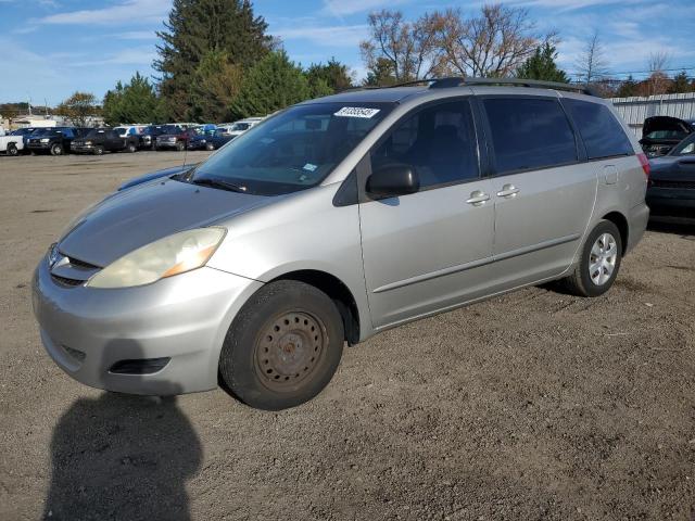 Global Auto Auctions: 2007 TOYOTA SIENNA CE