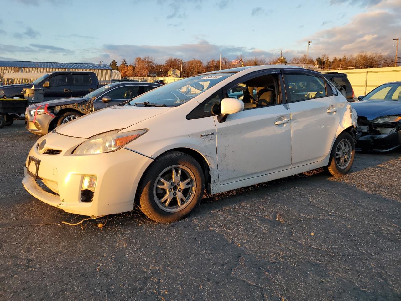 TOYOTA PRIUS