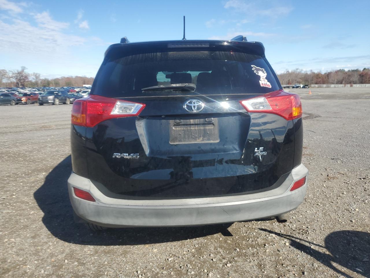 TOYOTA RAV4 LE