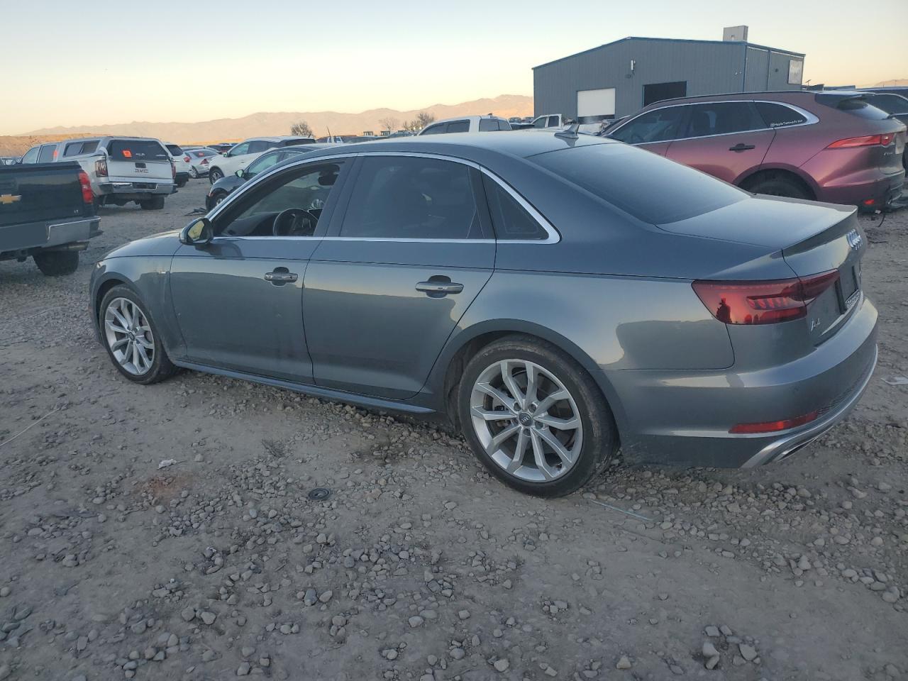 AUDI A4 PREMIUM PLUS