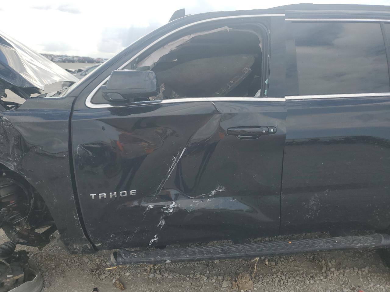 CHEVROLET TAHOE K1500 LT