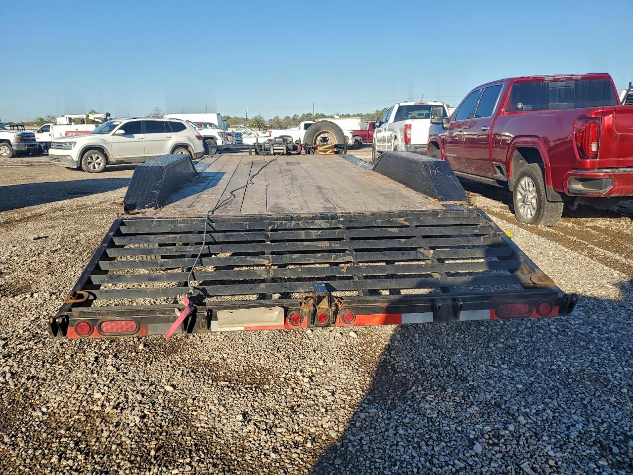Lot #3308339039 2024 LOAD TRAIL TRAILER