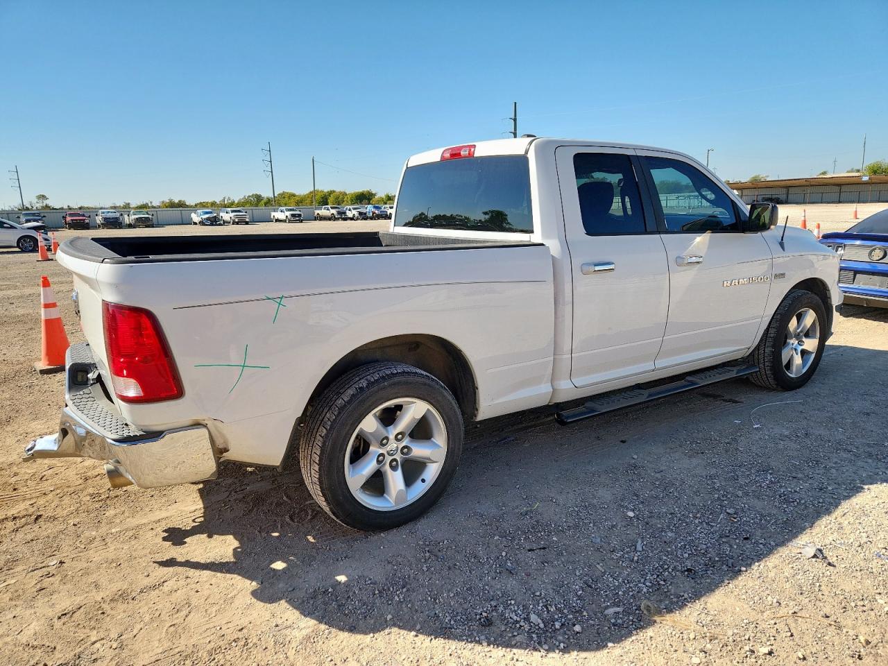 DODGE RAM 1500 SLT