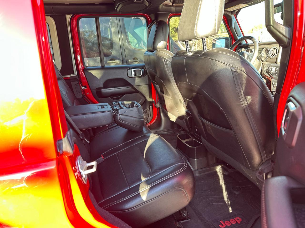 JEEP WRANGLER SAHARA