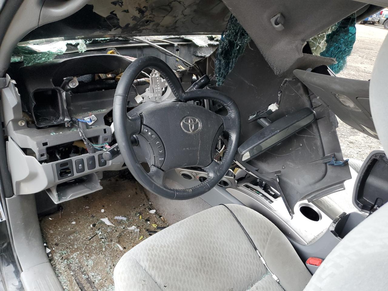 TOYOTA TACOMA DOUBLE CAB