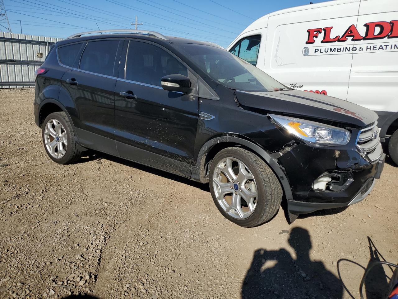FORD ESCAPE TITANIUM