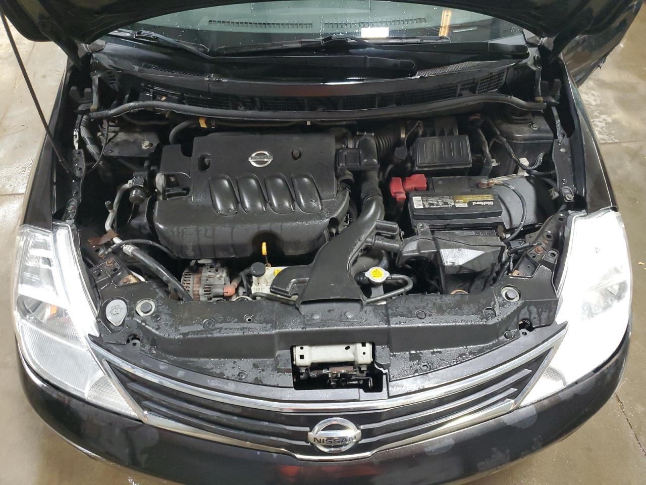 NISSAN VERSA S
