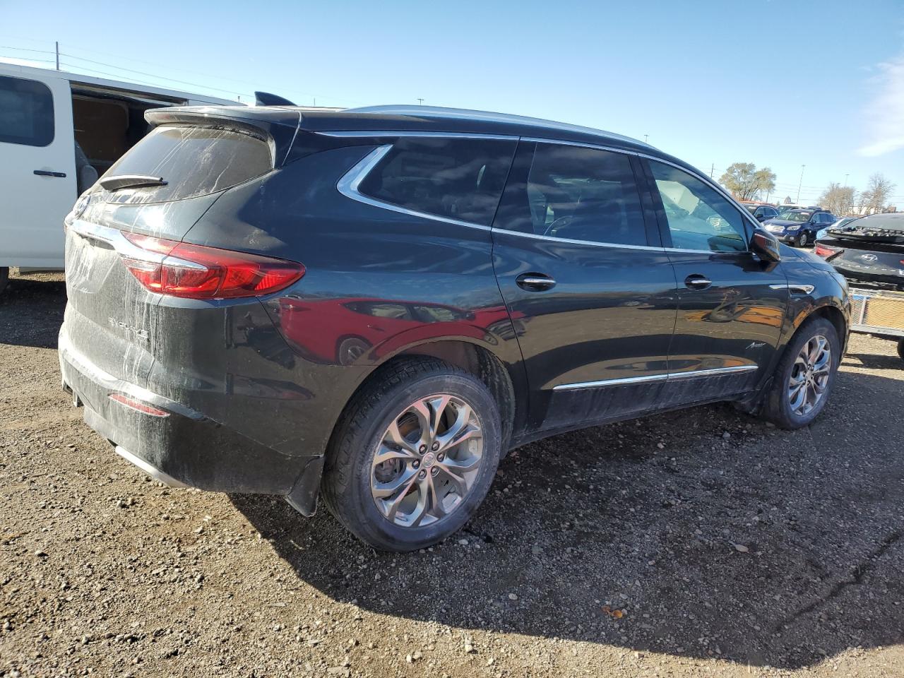 BUICK ENCLAVE AVENIR