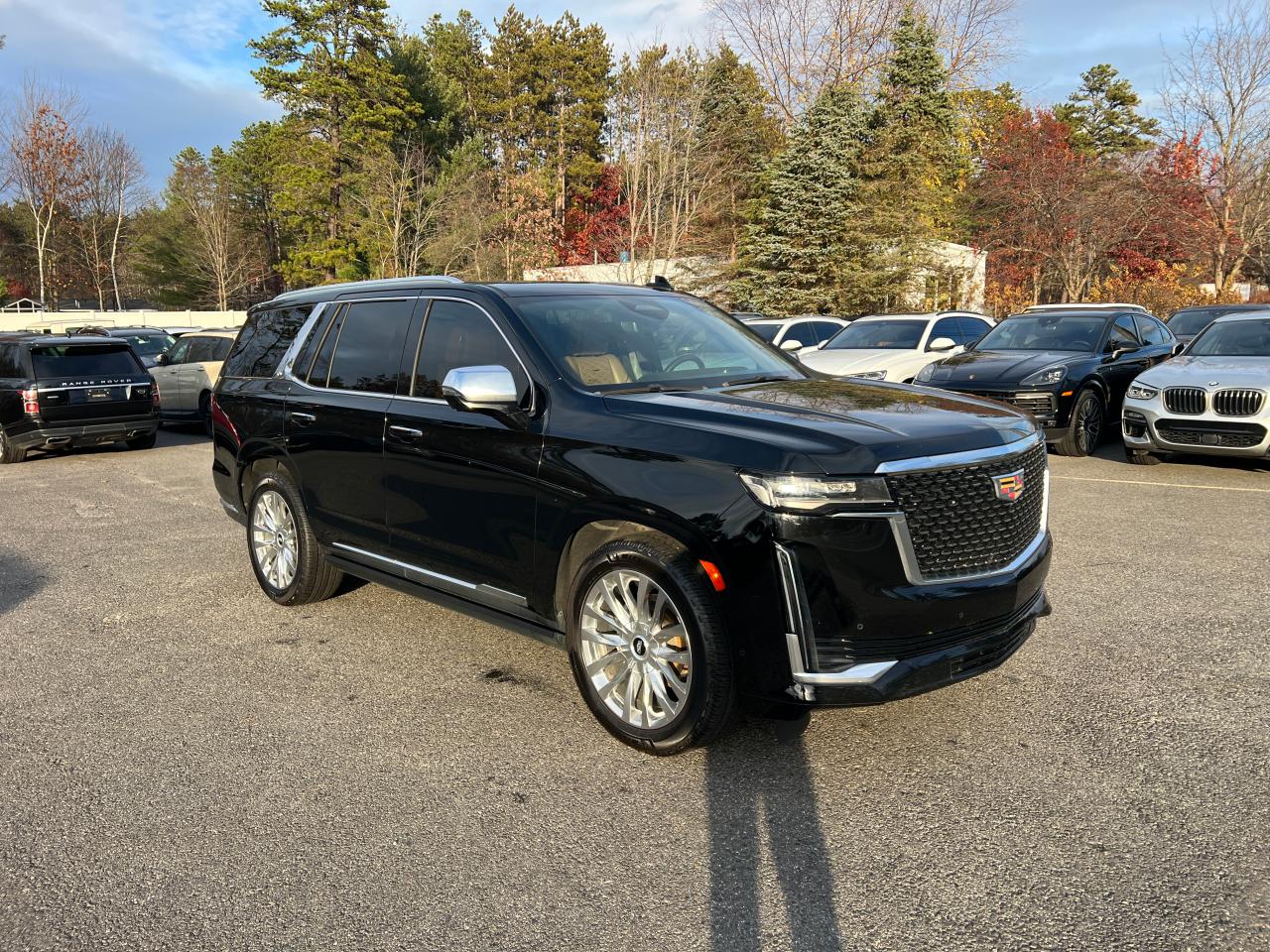 CADILLAC ESCALADE PREMIUM LUXURY