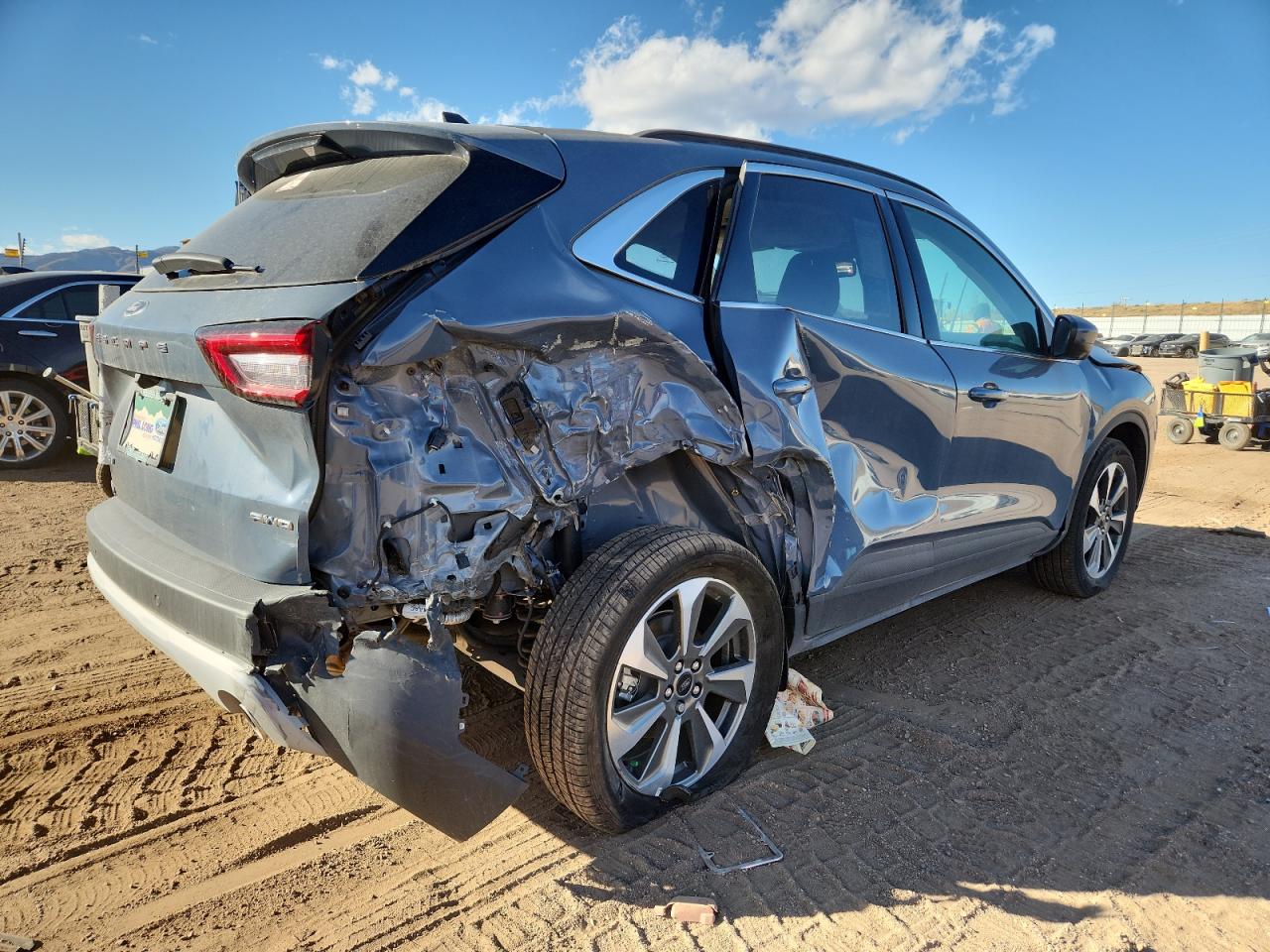 FORD ESCAPE PLATINUM