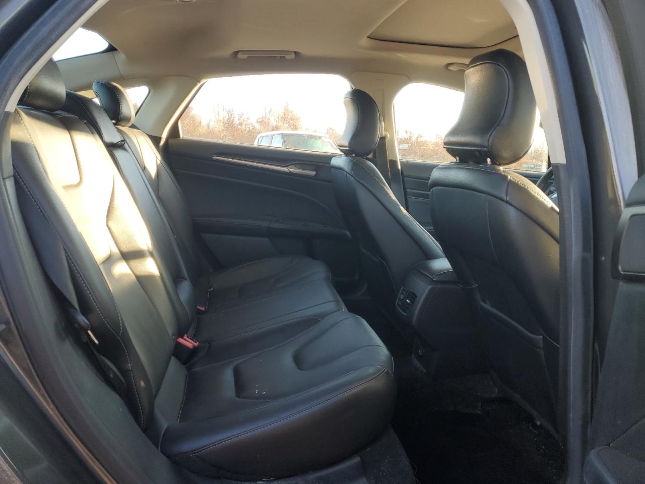 FORD FUSION TITANIUM