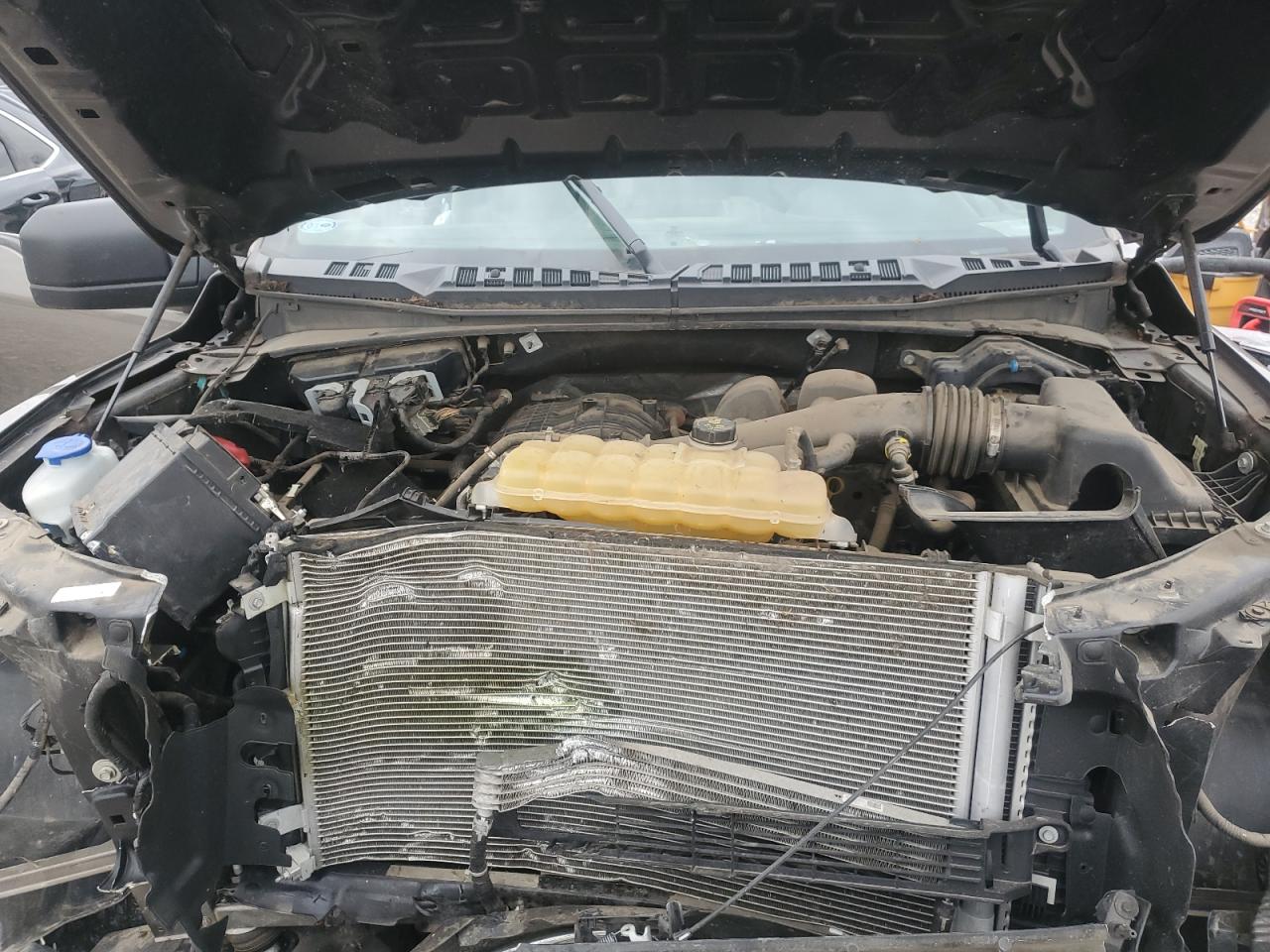 FORD F-150 SUPER CAB