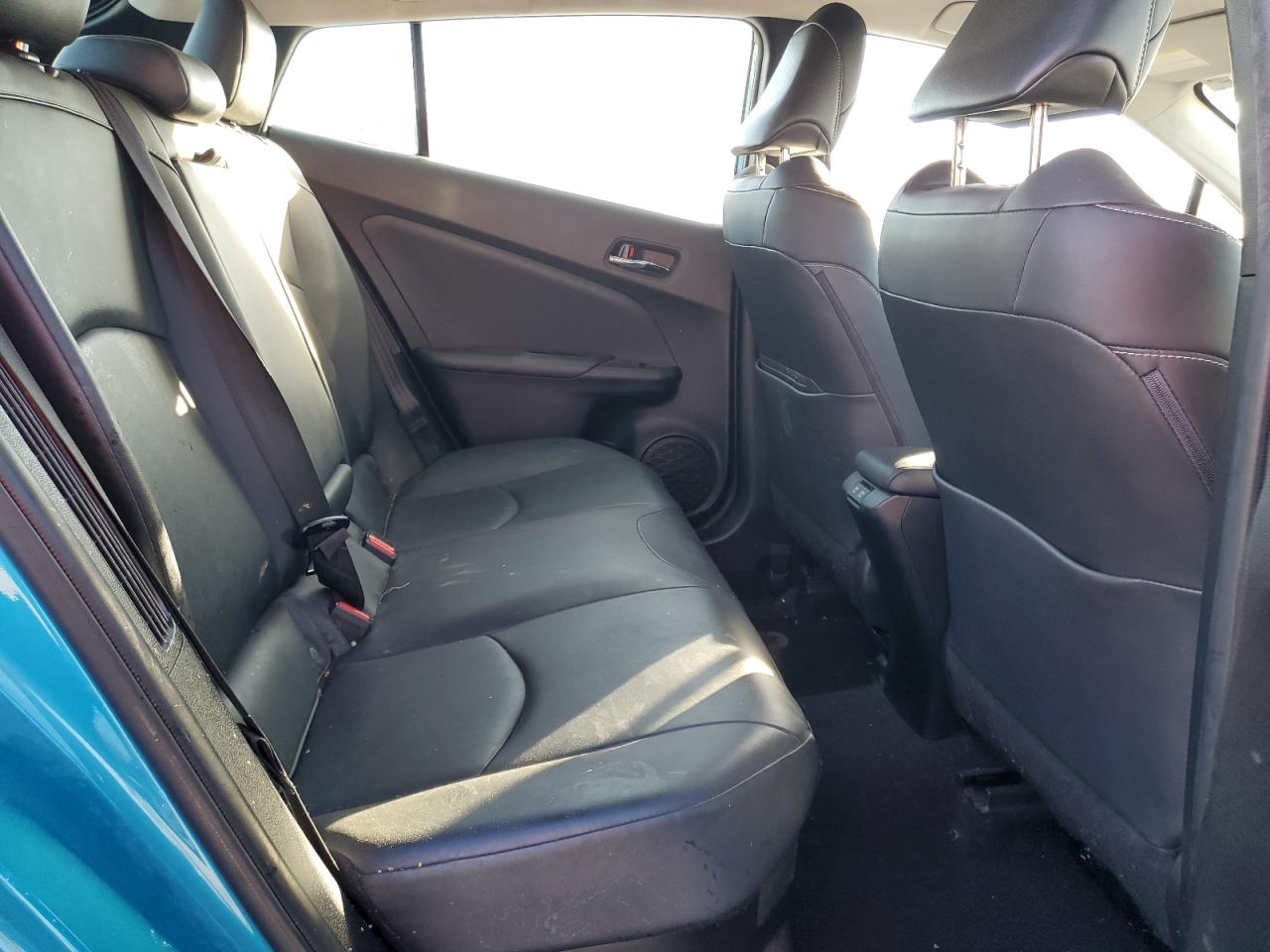 TOYOTA PRIUS PRIME LE