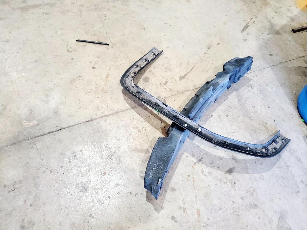 NISSAN ROGUE SPORT S