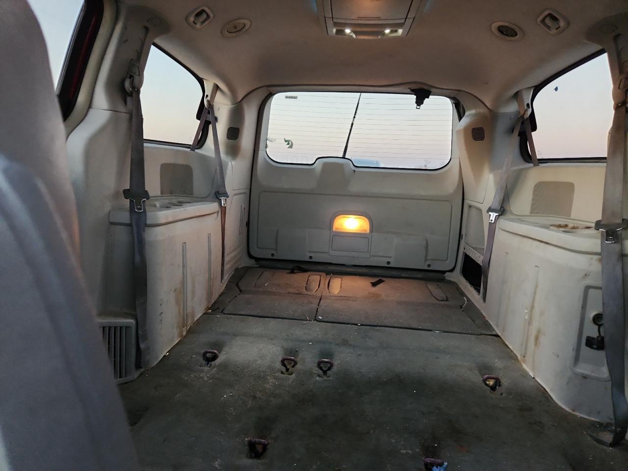 CHRYSLER TOWN & COUNTRY TOURING