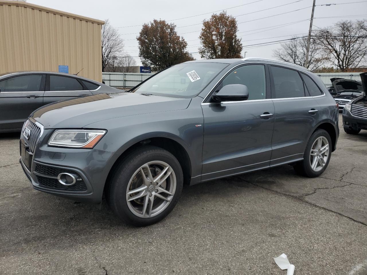 AUDI Q5 PREMIUM PLUS S-LINE